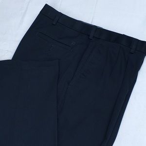 MENS HAGGAR CLASSIC FIT PREMIUM NO IRON KHAKI